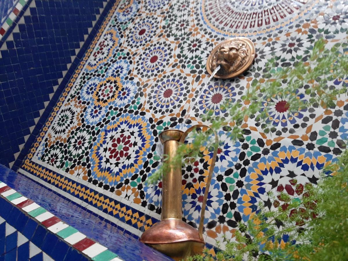 Отель Riad La Porte Des 5 Jardins Марракеш Экстерьер фото